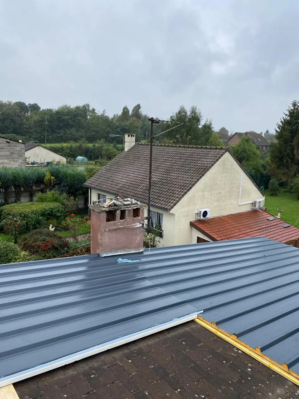 Couverture terminée — Annexe : couverture en bac acier